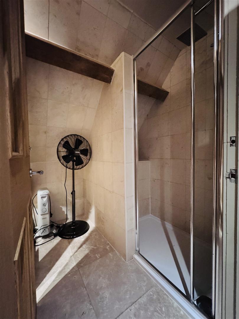 9a Petton Hall , Shrewsbury, SY4 5TH SSTC